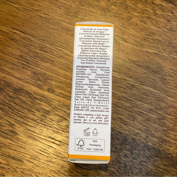 Kiehl’s Powerful-Strength Vitamin C Serum .5oz - Picture 3 of 5